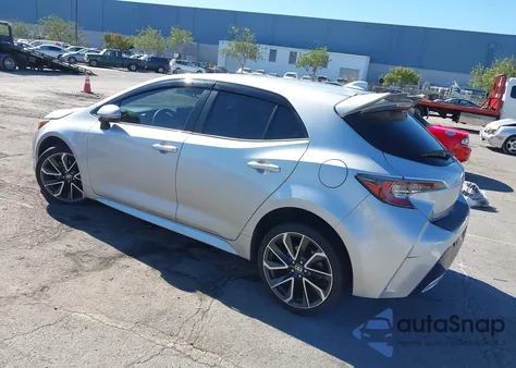 2020 Toyota Corolla Xse z USA, uszkodzony, nr VIN JTNA4RBE8L3094729